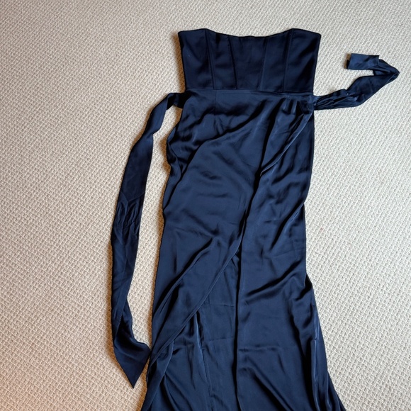NWT V. Chapman Navy June Corset Jacquard Front-Slit Gown - Picture 3 of 5